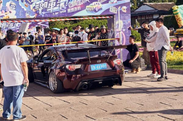 「活動聚會」世界公園潮車節 低趴改裝車一次看個夠