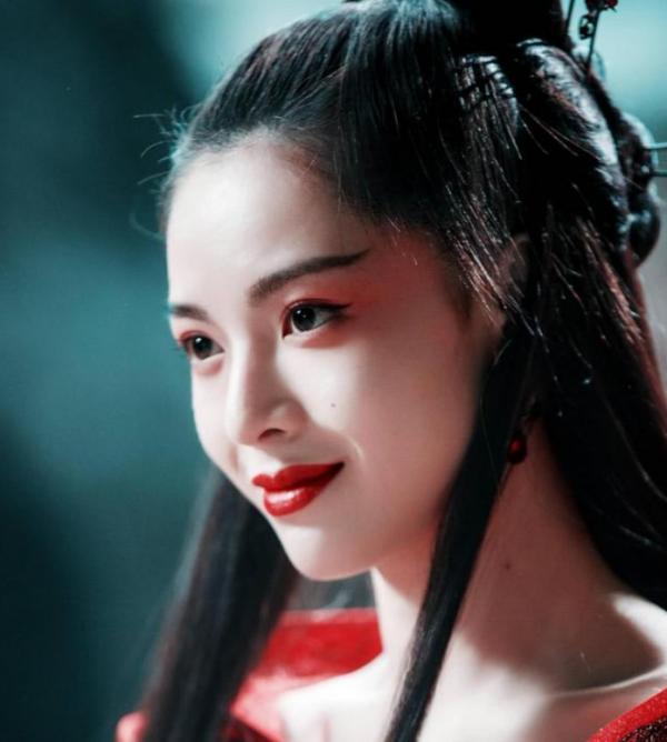 90後有“反派臉”的女演員，這4位必須有姓名，給人的印象太深了