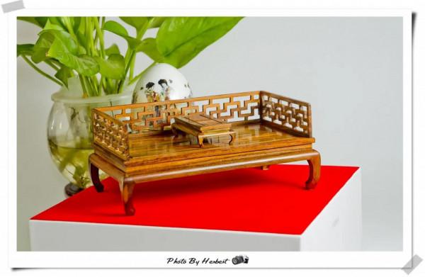 小巧的微型明清傢俱模型圖