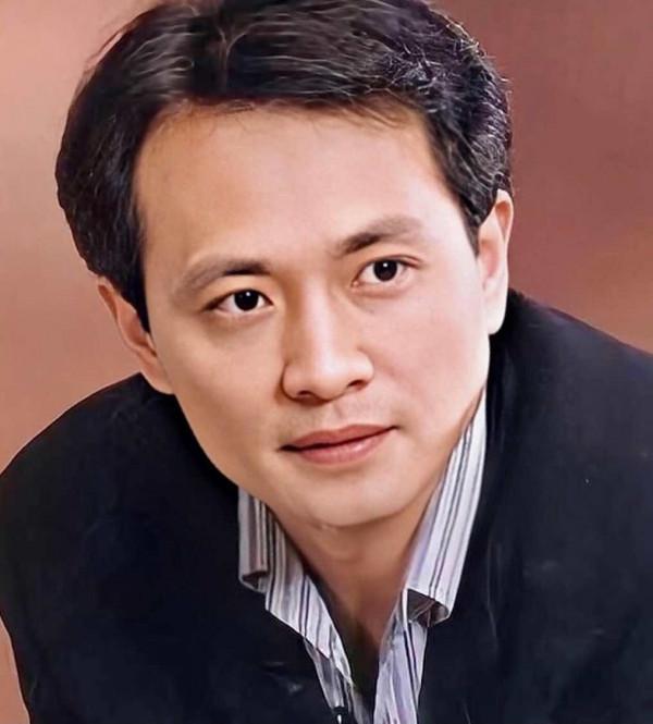 丁志誠：因工作讓姐姐怨恨，把婚房讓給姐姐，讓殘疾姐姐不再流淚