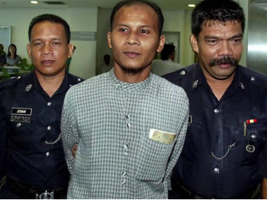 2003年，馬來西亞28歲少婦晚宴後離奇失蹤，一個布條成為破案關鍵