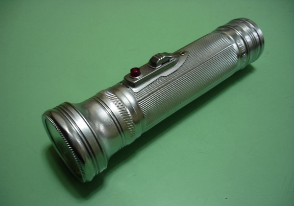 農村70後用過的6種照明工具,你用過幾種?還記得那些場景嗎? 農村70後用過的6種照明工具,你用過幾種?還記得那些場景嗎?