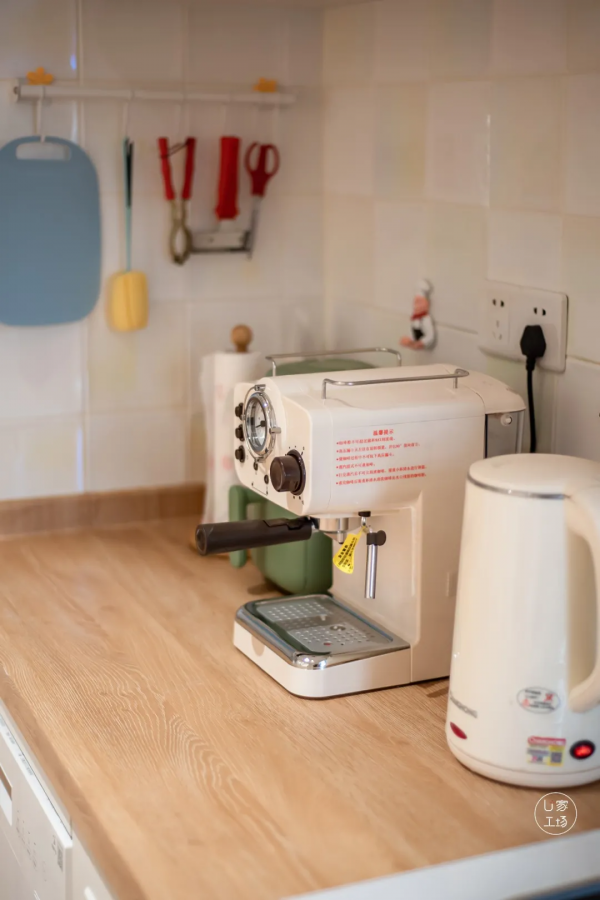 獨居女生的家長啥樣？餐廳變玄關，小清新混搭風也太美了