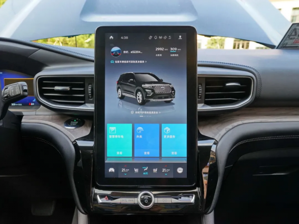 全系2.3T+10AT，入門即高配，這一成績更是傲視群雄