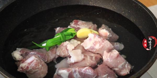 入秋後，不管有錢沒錢，記得多喝“十珍湯”，營養美味防秋燥