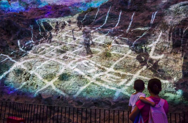 周口店遺址再獲國際大獎!猿人洞有了“鋼盔”,洞壁成了“螢幕” 周口店遺址再獲國際大獎!猿人洞有了“鋼盔”,洞壁成了“螢幕”