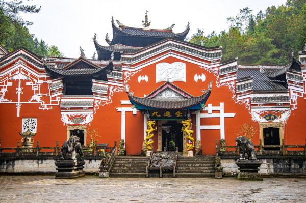 地方土皇帝有多牛？國內唯一的恩施土司城，堪稱“湖北小故宮”