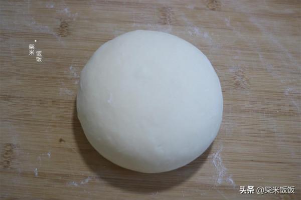 晚上揉發麵，早上來烙餅，做法簡單又省事，層層香軟更好吃