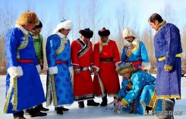 蒙古族古老的冰上游戲阿日嘎