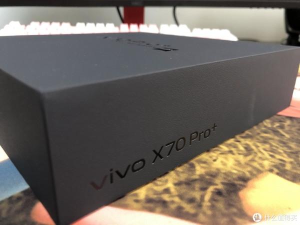 一年入手OPPO、vivo、蘋果、一加品牌的旗艦機!最後當了個垃圾佬 一年入手OPPO、vivo、蘋果、一加品牌的旗艦機!最後當了個垃圾佬