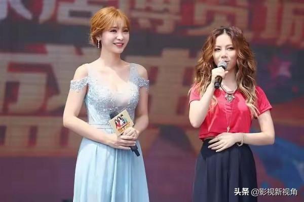 柳巖和鄧紫棋合影，氣質差距太明顯，網友：演員和歌手果真有區別