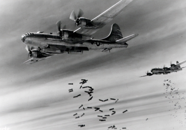 美軍秘密轟炸東京，原本計劃降落我國，為何聯絡不上我國機場？