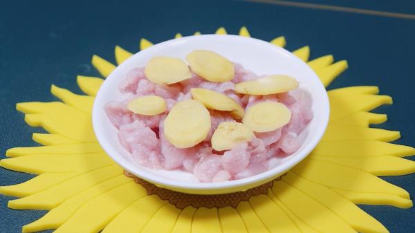 別逼孩子喝白粥了,一口吃進10種營養,寶寶吃的湯汁都不剩 別逼孩子喝白粥了,一口吃進10種營養,寶寶吃的湯汁都不剩