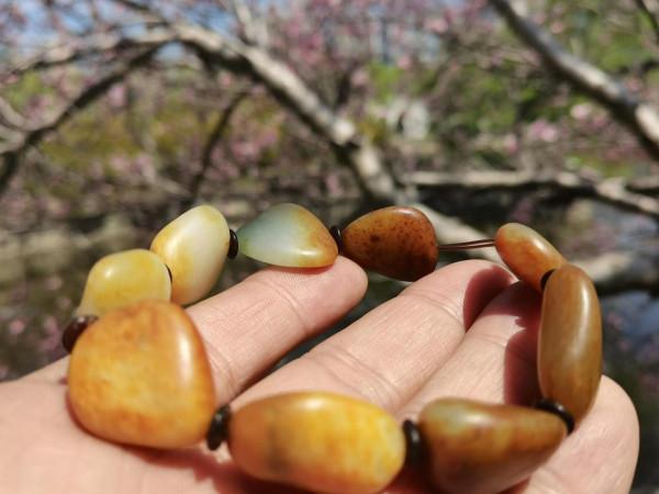 和田玉籽玉手串
