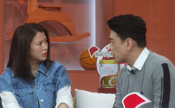 袁詠儀被吳京兒子名字震住，追問謝楠取名創意，卻被回應：問他爹