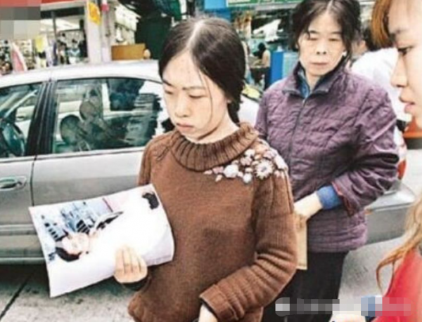 楊麗娟：追星13年逼父跳海，醒悟得太晚，毀了自己一輩子