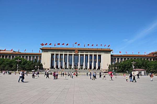 人民大會堂原來不叫這個名字，是毛主席後改的，原來叫什麼名字？