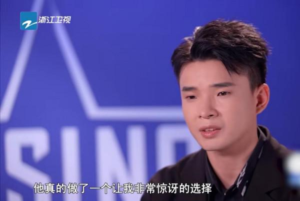 依加輸得意難平?其實四位導師都有暗示,只不過李克勤挑明瞭而已 依加輸得意難平?其實四位導師都有暗示,只不過李克勤挑明瞭而已