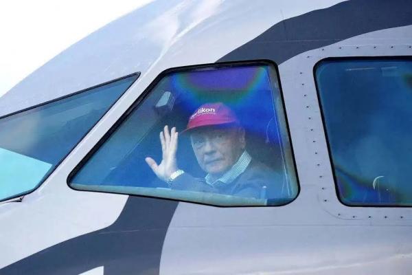 科普 | 誰是有史以來排名前五的F1車手？