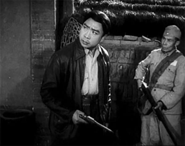 安震江：扮演反派“王德彪”，被沿街圍堵叫罵，49歲猝死拍攝途中