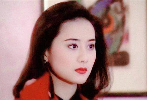 皮相美人不耐老，陳德容25歲就顏垮，陳紅上了年紀還沒陶虹美