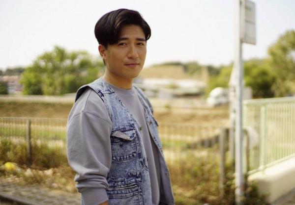 恭喜！TVB知名綠葉升級當爸，妻子僅用15分鐘便成功分娩產下一子