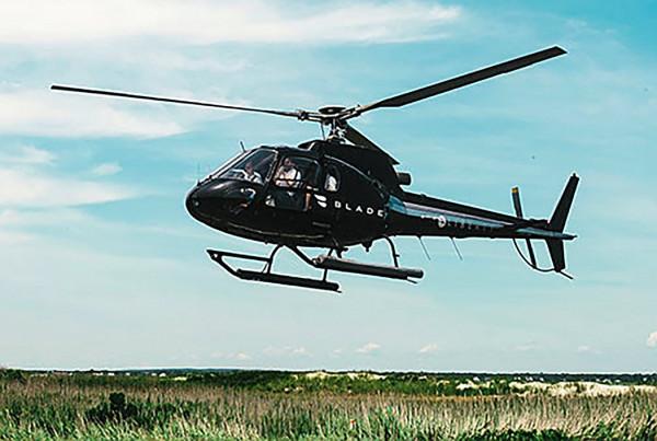 地球在自轉，直升機懸停12小時後，會到地球另一邊嗎？