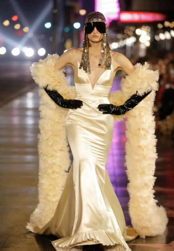 2021年“Gucci Love Parade”復古大秀 復古大潮已翻起 搭車請快點