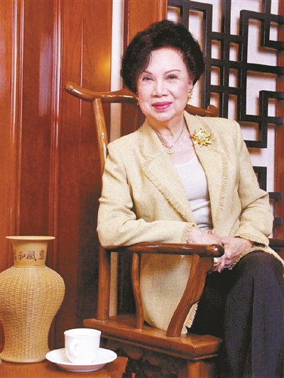 不傍大款，不炒緋聞，痴情的10位女港星，把生活過成了偶像劇