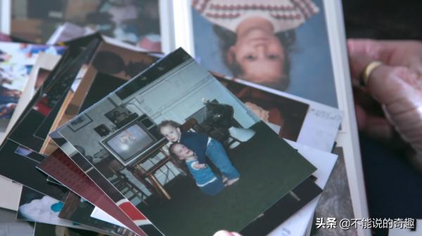 我，出生的時候因為沒有四肢被父母遺棄，但現在我過著幸福的生活