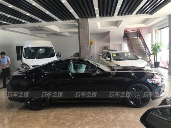 保持一腔熱血 95後車友的福特Mustang改裝故事 保持一腔熱血 95後車友的福特Mustang改裝故事