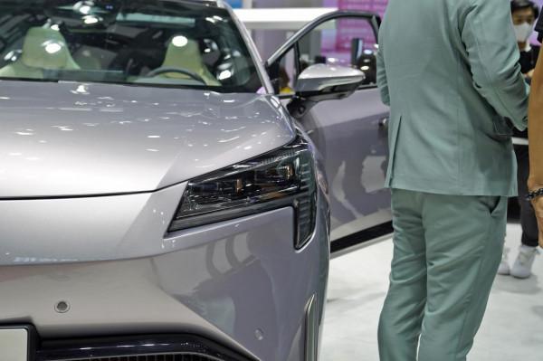 新車|續航破1000公里，全新造型，廣汽埃安AION LX Plus明年1月上市