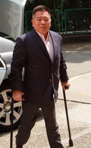 “落魄”千金黎姿，放著富二代許晉亨不要，為何偏偏嫁給瘸腿富豪