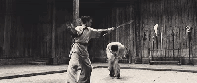 看夠了各式敷衍打戲，什麼時候古裝劇才能重現那種來去自如的俠氣