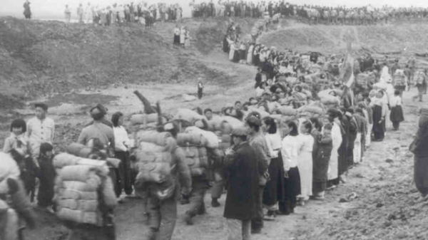 15歲新兵擅自開炮,連長要關他禁閉,為何團長偏要記他二等功? 15歲新兵擅自開炮,連長要關他禁閉,為何團長偏要記他二等功?