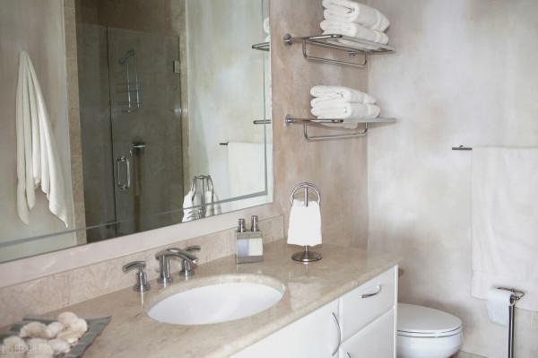 北京45平米的詭異蝸居，僅花費26萬改造成3室2廳，同時住8人