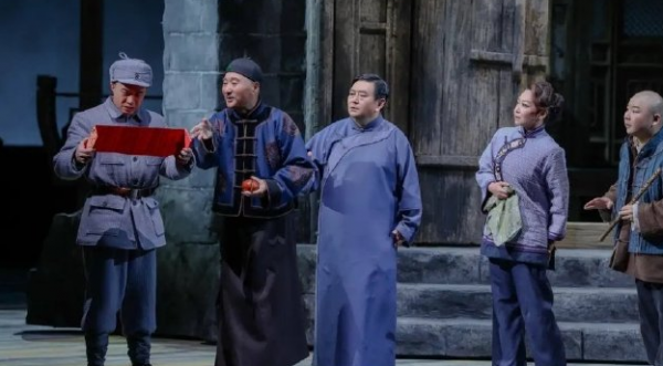 小品之王陳佩斯：狀告央視獲賠33萬後遭封殺22年，如今迎來新高度