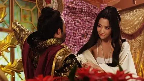 白冰的蕭皇后,沒有一個男人能抵擋 白冰的蕭皇后,沒有一個男人能抵擋