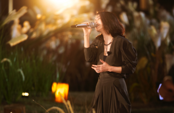 《時光音樂會》首播太驚豔!8位歌手在山水中開唱,獲得收視第一 《時光音樂會》首播太驚豔!8位歌手在山水中開唱,獲得收視第一