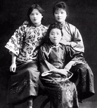 第二代宋氏三姐妹：都嫁入了豪門，成就雖不及姑姑，但同樣了不起