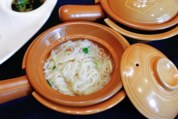 去浙江吃海鮮,只知道舟山和象山?那是你沒吃過三門海鮮宴吧 去浙江吃海鮮,只知道舟山和象山?那是你沒吃過三門海鮮宴吧