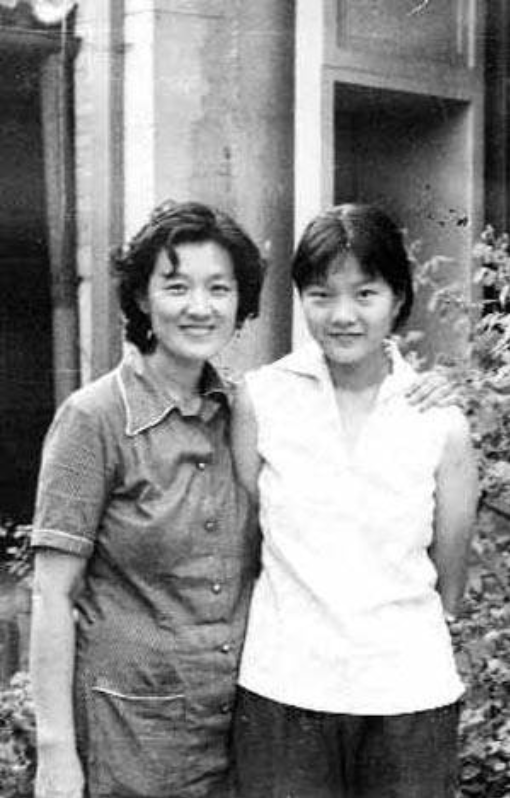 洪晃，不愧是陳凱歌治不住的女人