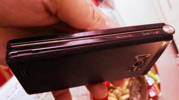 內外設定精緻雙螢幕，二手金立w900體驗，國產翻蓋手機中的貴族