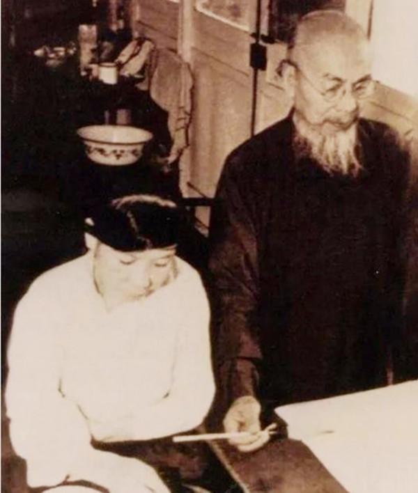 56歲齊白石看上朋友家18歲保姆，為示好畫了一幅畫如今賣了9千萬