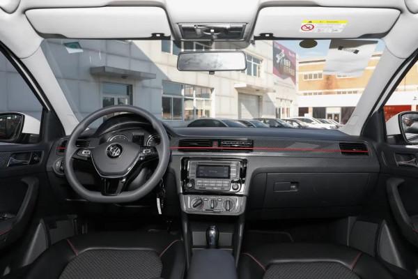 大眾蔚領對比大眾桑塔納浩納，家用兩廂車如何選擇？