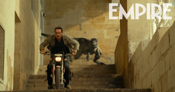 南瓜晚報：《阿凡達2》劇照首曝！看點十足，主角之子水中初露