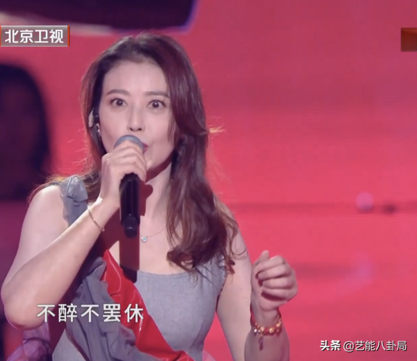 沸騰之夜生圖:baby顏值回春,周海媚恐高發作,楊鈺瑩珠寶搶鏡 沸騰之夜生圖:baby顏值回春,周海媚恐高發作,楊鈺瑩珠寶搶鏡