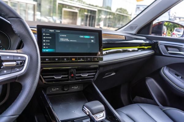 試駕榮威i5 GT 10萬以內運動家轎新曙光