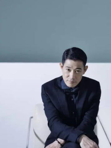 矢野浩二：27歲含淚跪別父母，女兒出生就能入華籍是我最驕傲的事
