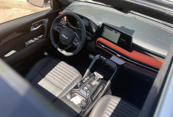 深度試駕智跑Ace:200匹馬力下也有一顆居家舒適的心 深度試駕智跑Ace:200匹馬力下也有一顆居家舒適的心